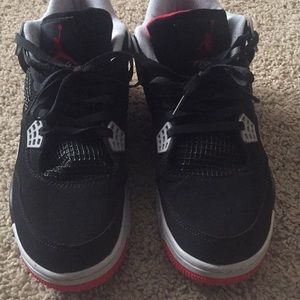 Jordan 4s